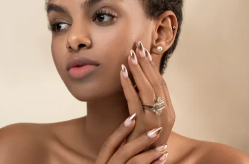 The Best Natural Oils For Growing Long Luscious Nails Fast